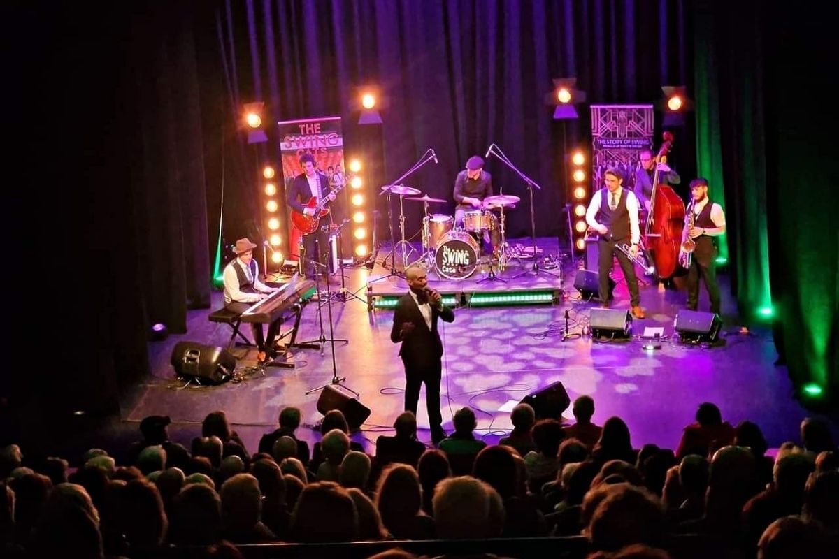 Company Event Entertainment for High-Impact Corporate Shows
